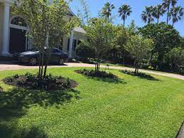 Less Is More Keep It Simple An Ideal Landscape Should Not Be Cluttered Open Space Is As Important As Planted Space Landscape Design Plant Spacing Landscape