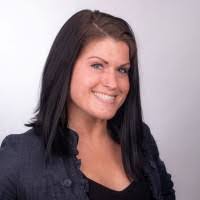 Janelle Crowley's Instagram, Twitter & Facebook