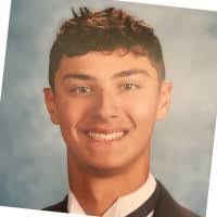 Evan Roche's Instagram, Twitter & Facebook