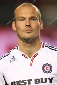 Freddie Ljungberg before the game — Stock Editorial Photo © photoworksmedia  #15463287