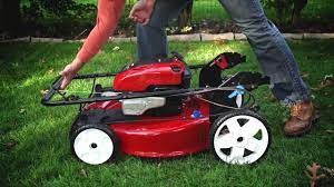 Hide in barrel of fish. Toro Recycler Mower With Smart Stow Youtube