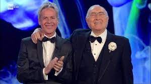 Ha esordito nei primi anni sessanta, divenendo uno dei presentatori televisivi di punta della rai per tutti i decenni successivi. Festival Di Sanremo S2018 Pippo Baudo Ospite A Sanremo 2018 Video Raiplay
