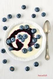 Griessbrei Rezept Diese Sussspeise Kannst Du Toll Selber Kochen Herzelieb Rezept Griessbrei Rezept Griesbrei Griess