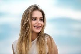Hier unsere 4 tipps, wie sie solch einen gelbstich aus haaren frauen, die schön öfter mal versucht haben sich die haare blond zu färben, die wissen wie schwer es ist einen gelbstich aus den haaren zu entfernen. Orangestich Entfernen Die Besten Tipps Brigitte De