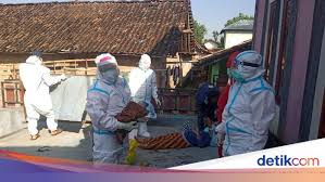 Maybe you would like to learn more about one of these? Bumil Covid Di Klaten Melahirkan Di Halaman Rumah Bidan Gegara Rs Penuh