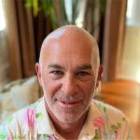 700+ "Minkoff" profiles