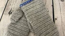 Intermediate Nålbinding: Finnish-Style Nålbound Mittens