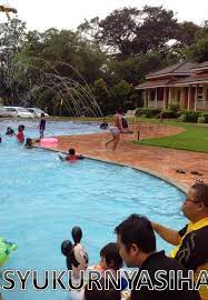 Ngintip tante semok mandi tonton sampai selsai video ngintip tante mandi, selamat menonton tontonton video lainya. Mandi Manda Di Kolam Kamalodge Chalet Taiping