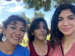 Erika Fletes's Instagram, Twitter & Facebook