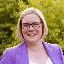 Penny Crouch (@PCrouchie)