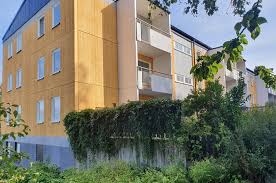 Direkt innebär att de fem första som anmäler sig får ett erbjudande. Hasselgatan 29 71 Byggmastargruppen