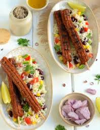 Brochitos Et Salade De Riz A La Mexicaine Recette En 2020 Salade De Riz Alimentation Riz