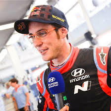 Thierry neuville leads the ypres rally against a combative craig breen; Rallye Magazin Rallye Action Facebook