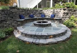 With multiple sizes and 64 unique stone textures, rosetta belvedere walls can help you recreate finely crafted stone walls that can create an impact for many years. Pin On Landscape