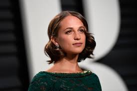 Showing all 1 items jump to: Avikander Net Alicia Vikander Fansite On Twitter Alicia Vikander 2017 Vanity Fair Oscar Party Hosted By Graydon Carter February 26 2017 Https T Co Mnz85l4bzf 24 Aliciavikander Https T Co Kaotaskoib
