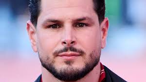 Alejandro Nieto se emociona tras acompañar a su hijo al instituto: "Es tan  infantil"