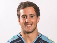 Matthew Morgan yn aros gyda'r Gleision