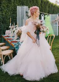 Bring On The Desert Vibes It S The Modern Love Event Recap In Palm Springs Green Wedding Shoes In 2020 Green Wedding Dresses Wedding Dresses Blush Princess Wedding Dresses
