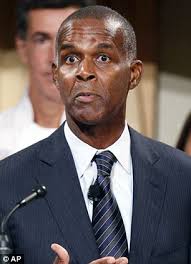 Furthermore, olive garden's business still looks far different from the rest of darden's brands. Olive Garden Ceo Steps Down Amidst Shareholder Strife Over Company S Sale Of Red Lobster Daily Mail Online