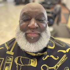 Best Beard Trim near Platinum Razor Cutt in Montgomery, AL