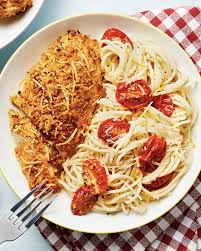 Chicken Parmesan With Linguine Recipe Hellofresh Recipe In 2020 Flavorful Chicken Recipe Hello Fresh Pasta Hello Fresh Recipes