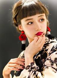 フォトギャラリー 成人式 卒業式の写真撮影 振袖レンタルならaim 東京 原宿 成人式 ヘアスタイル レトロ 着物メイク 成人式 髪型