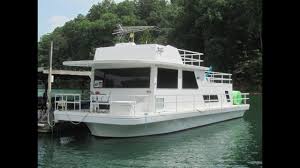 If you are looking for a rental houseboat for a family vacation or a houseboat for for those who are looking for the ultimate in house boating on dale hollow lake, take a look at the eagle. 1985 Gibson 14 X 44 Fiberglass Hull Houseboat For Sale On Norris Lake Tn By Yournewboat Youtube