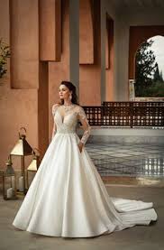 Maybe you would like to learn more about one of these? Die 350 Besten Ideen Zu Brautkleider In Der A Linie In 2021 Kleider Brautmode Braut