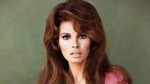 Raquel Welch Dead: 'Legally Blonde' Star Was 82