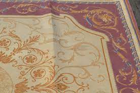 The term often covers the similar products made in the nearby town of felletin, whose products are often treated as aubusson. Aubusson Teppich Birgit Niehaus