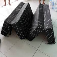 Kasur lipat ukuran 200 x 120 x 5, harga 480.000. Kasur Busa Inoac Type Lipat Ukuran 200 X 160 X 15 Cm Kamar Tidur Rumah Tangga Bukalapak Com Inkuiri Com