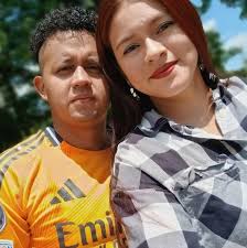 TigoStar: Ya comenzó Velvet, si viste el capítulo de estreno seguro que  sabes las respuestas. Participa en la #VelvetMania y gana joyas, DVD's y el  Libro de la serie. Solamente tienes que