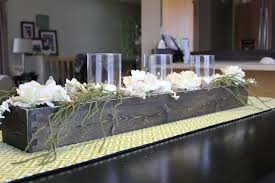 Pin By Amira Samir On Home Decore Stuff Farmhouse Table Centerpieces Dining Room Table Centerpieces Dinning Room Table Decor