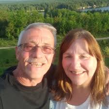 Happy Anniversary to this hot mama! Best mom in the Universe. Best partner  in crime I could ever ask for. Here's to 11 years and a million more! 🥂💫  Love ya babe!