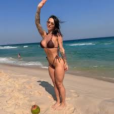 Karol Rosalin is world perfect fitness woman by australian playboy | ಈಕೆಯ  ದೇಹದ ಇಂಚಿಂಚು ಸೂಪರ್‌ ಗುರು..! ಇವಳೇ ನೋಡಿ ವಿಶ್ವದ ಪರ್ಫೆಕ್ಟ್ ಫಿಟ್ನೆಸ್ ವುಮನ್ News  in Kannada