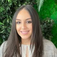 Tracy Bowers's Instagram, Twitter & Facebook