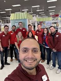 Tyler Rettig's Instagram, Twitter & Facebook