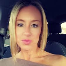 Why did I not stay in bed this morning?! I guess I needed that gym workout.  Morning Everyone 🙂