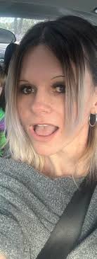 Hello, I'm Nina and something to know about me is i've lived