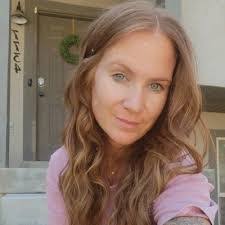 Pamela Cotter's Instagram, Twitter & Facebook