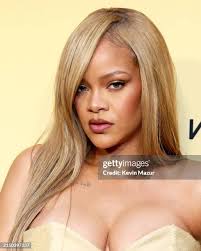 413 Kevin Mazur Celebrity Portrait Studio Stock Photos, High-Res Pictures,  and Images