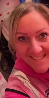 Hi everyone I'm just putting it out to give huge massive thank you to  MichaelDalton known as Micky Ds from the willows . Himself and wife  Michelle who support the Grimsby food