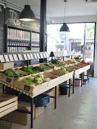 Hotspot Groningen Opgeweckt Noord Voor Verse Producten De Hotspots Van Jose Russchen Thatfrida Grocery Store Design Store Shelves Design Supermarket Design