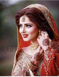 Pin By Annie Bhatt On All About Weddings Pakistani Bridal Dresses Bridal Beauty Asian Wedding Dress