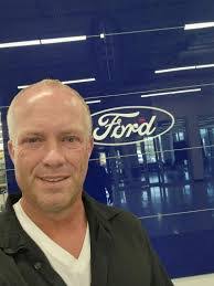 Steve Henman's Instagram, Twitter & Facebook