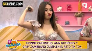 peruanas Archives - NudeDe