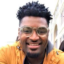 Darius Shaw's Instagram, Twitter & Facebook