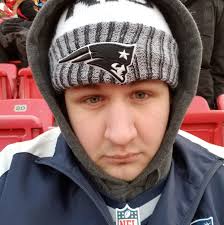 Should I trade for Mahomes and DK?