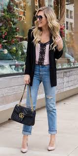 How To Wear A Black Blazer With Jeans And Heels Weekly Outfit Inspiration Fashion For Moms The Eyeliner Edit Black Blazer Outfit Outfit Inspirations Fashion