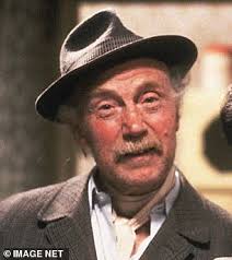 Only Fools And Horses: The Musical: Del Boy, Rodney and Grandad assemble at  Nelson Mandela House